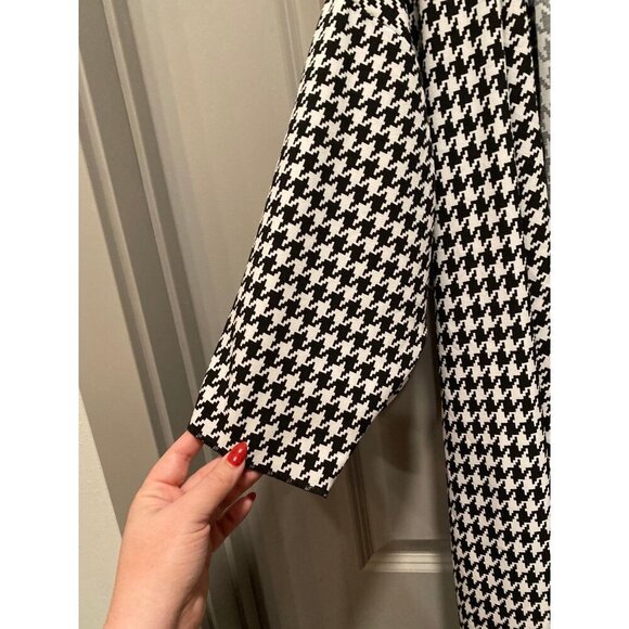 LuLaRoe Houndstooth Shirley Kimono – Size M (Oversized Fit) - Picture 3 of 5